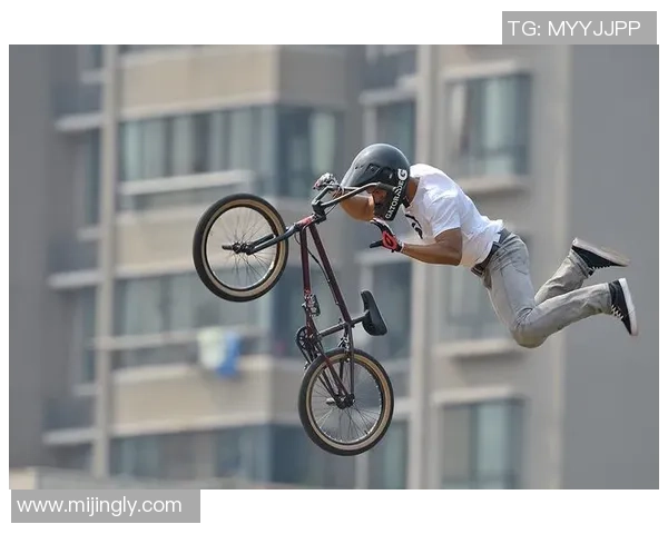 成都极限运动队团队协作的创新变革与热议现象探讨